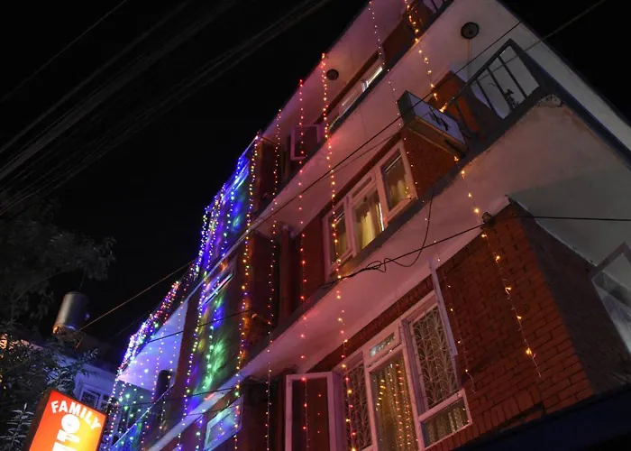 Family Peace House, 2*