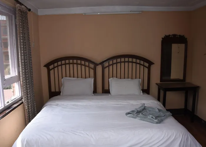 Gasthuis Family Peace House, 2*