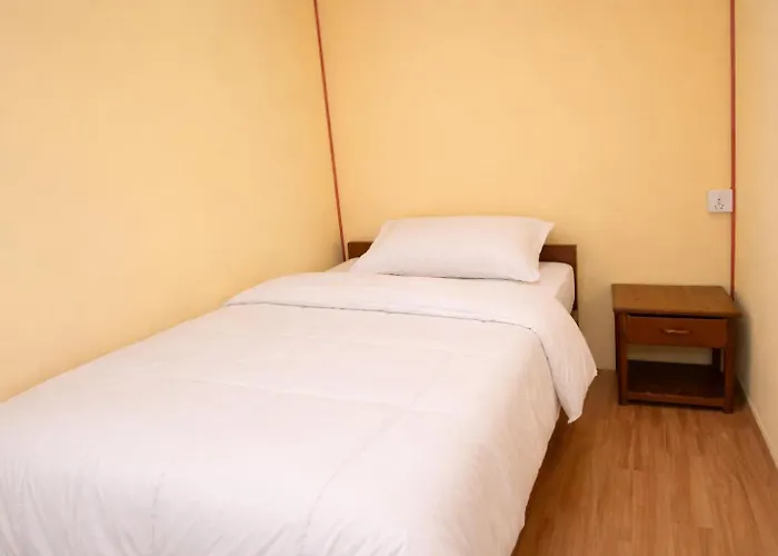 Gasthuis Family Peace House, 2*
