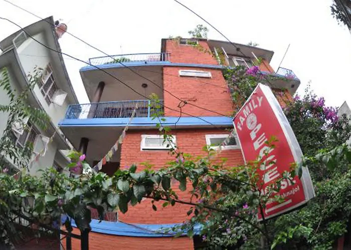 Family Peace House, 2*